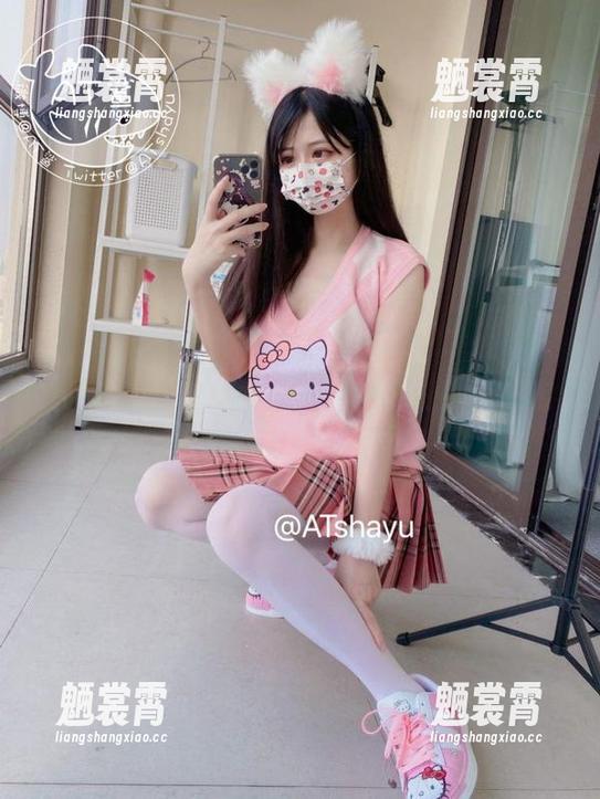 AT鲨的全套：看黑丝怎么在楼道里游走