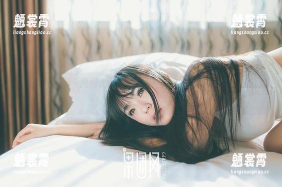 GIRLT果团网 - 原图大爆料，王语纯的旅拍在线展现，居然还加入了一点小惊喜？