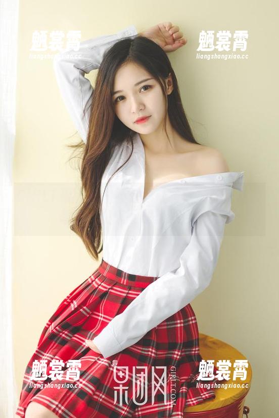 GIRLT果团网 - 不想再让黄歆苑的蕾丝被忽视，快来下载壁纸合集！