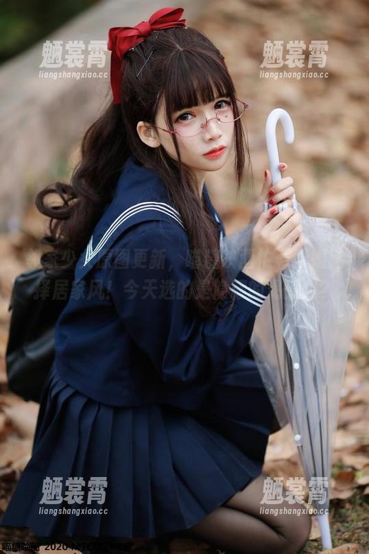 邻家少女原图更新，喵糖映画忙着帮她选择居家风！今天选的是隐藏的渴望吗？