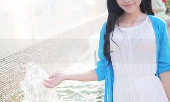 MyGirl美媛馆 – 盛夏必看，潘娇娇的泳池狂欢照！