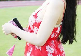 MyGirl美媛馆 – 田芯娜Angel的校园私拍：这学妹居然有这个模样！