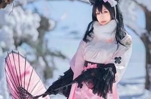 Neko薇薇的女孩套图：少女心事悄悄绽放
