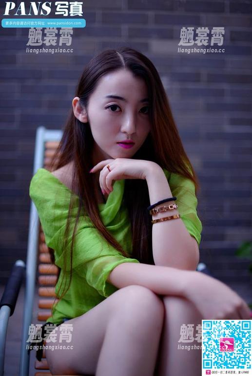 PANS - 柚子的美足，高清写真让人直想问：怎么保养的？这样好看太不公平!