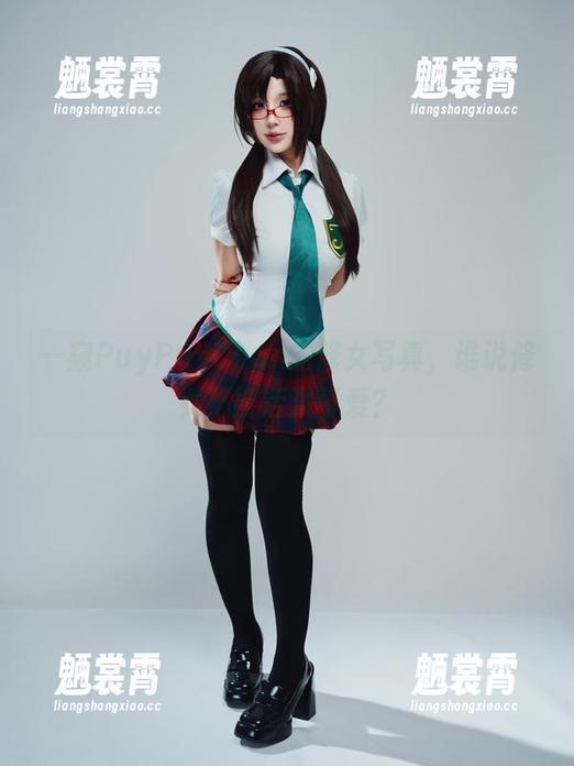 一窥PuyPuyChan的修女写真，谁说修女不能活泼可爱？