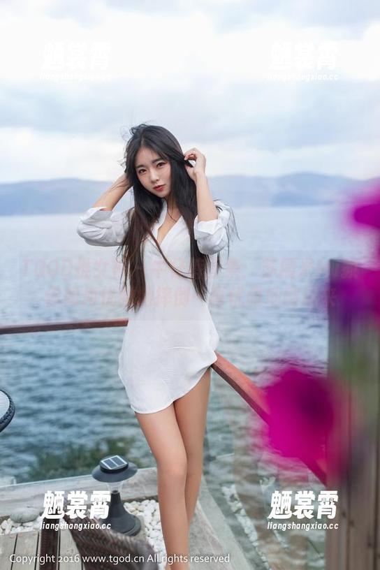 TGOD推女神 - 牛仔裤图集：苏糯米Mi教你如何优雅地摔倒…再优雅地爬起来