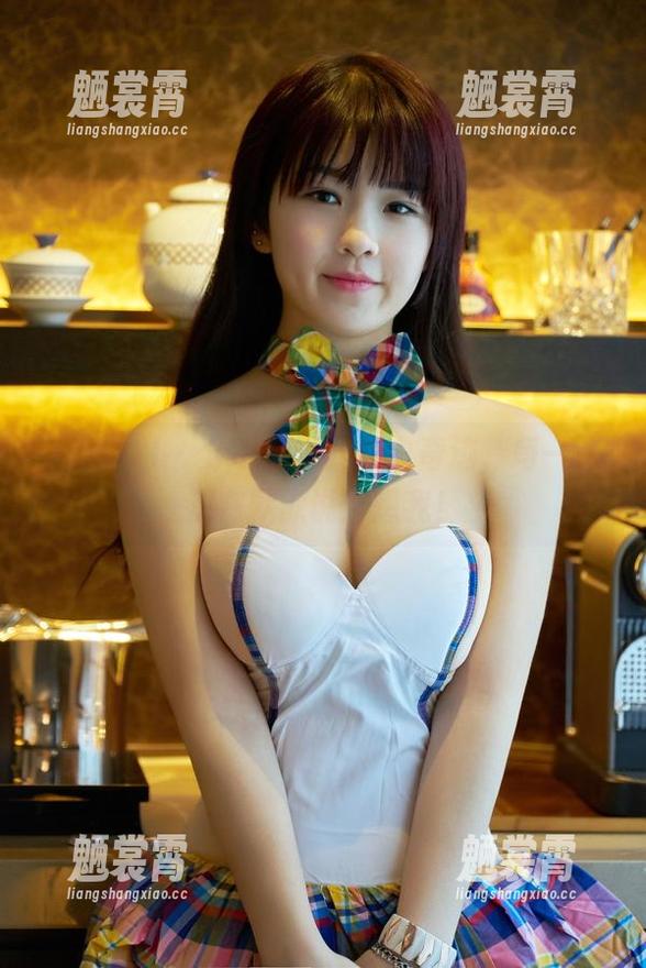 TuiGirl - 分享陆瓷的纯白奇迹，每一张都在默默说：想我！