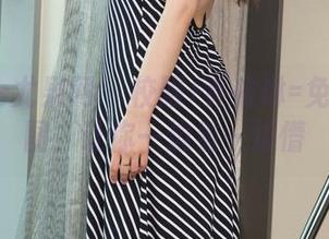 UGirls尤果网 – 校服+乔依琳=免费的美图，让你一边看一边懵