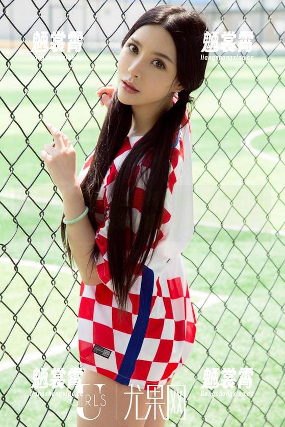 UGirls尤果网-王语纯 UGirls尤果网 - 王语纯内衣写真合集,轻松一瞄,脑海里瞬间有了画面。