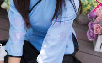 UGirls尤果网 – 浴室美人，纯小希的新作品集，原图在这里，随便聊聊都行。