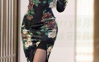 XIAOYU语画界 – Cherry绯月樱的海边图集，下载时小心水花四溅哦！