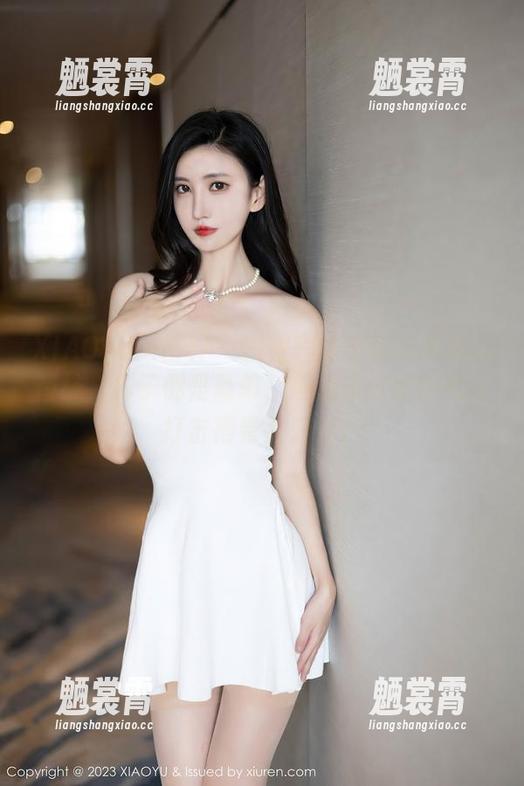 XIAOYU语画界 - 程程程的全套高跟鞋与筒袜，样子倒是简单，但我却被那种气质打击得晕头转向。