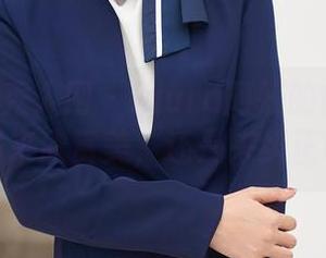 Xiuren秀人网 – laura阿姣的模特写真图册：是来欣赏美，还是来纠正审美的？