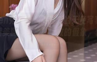 Xiuren秀人网 – 周波儿的天使写真合集，仰望美丽总有种被拯救的假象，但其实……