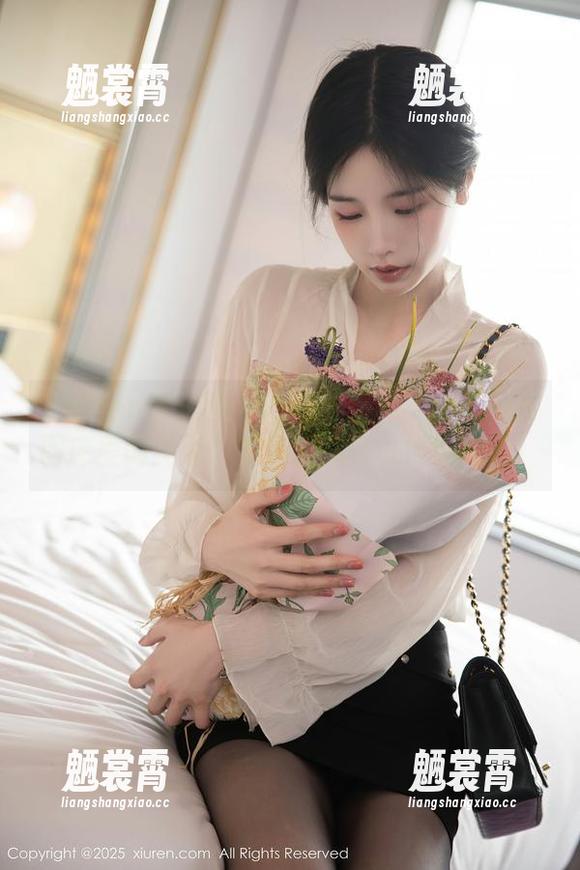 Xiuren秀人网 - 说好的女神？林乐一在图库里的美照，下载后就可以慢慢欣赏！