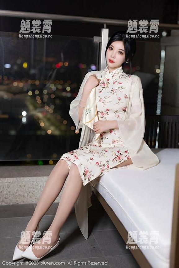 Xiuren秀人网-林文文 Xiuren秀人网 - 一对眼镜惊艳了我的整个图库,林文文你这是怎么算来的?