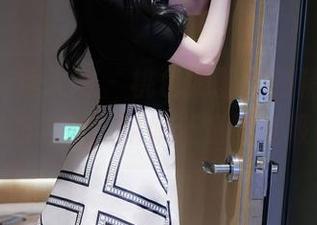 Xiuren秀人网 – 桃色奶酪和服精选，想着别的姿态，偏偏还是被她吸引！