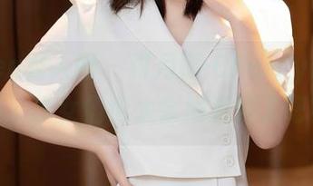 Xiuren秀人网 – 绯月樱-Cherry最新作品，少女们也太会摆姿势了吧？