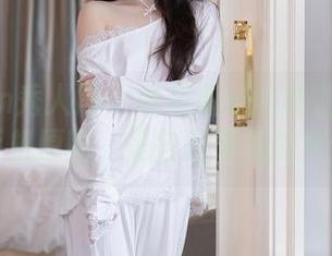Xiuren秀人网 – 陆萱萱说的秘密：她的手机原图，是各路奇观的集合