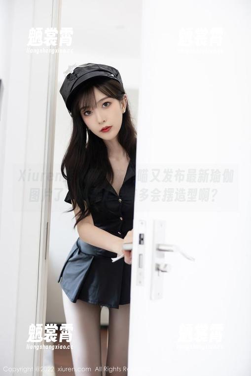 Xiuren秀人网 - 陈小喵又发布最新瑜伽图片了，她到底是有多会摆造型啊？