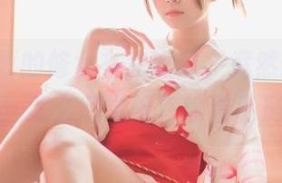Yoko宅夏的修女在我眼前，竟然还带着一堆原图，怎么感觉像在偷看私房书呢？