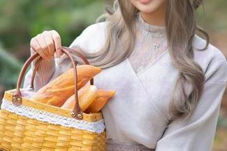 一千零一夜，yuuhui玉汇在私房里编织的美图梦，谁会成为主角？