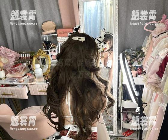 一笑芳香沁的双马尾：定制之美，图片说了不止千言万语。