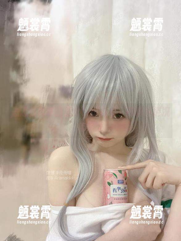 倦倦喵 忐忑倦倦喵的巫女COS合集,辣眼睛情况未必少