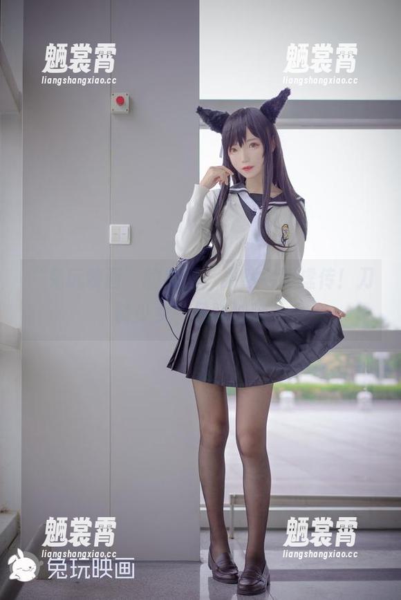 “兔玩映画”的美图，果然名不虚传！刀锋少女，风味独特。