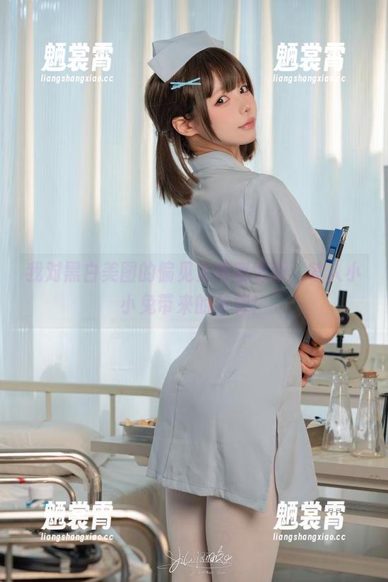 咬人小小兔 我对黑白美图的偏见资格刚刷新,咬人小小兔带来的反转!