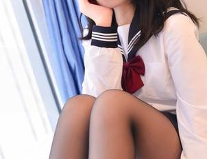 喵糖映画最新图册：粉色浴缸里翻腾的少女心