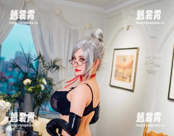 制服再好也架不住夏鸽鸽不想起床这几张私拍的霸气