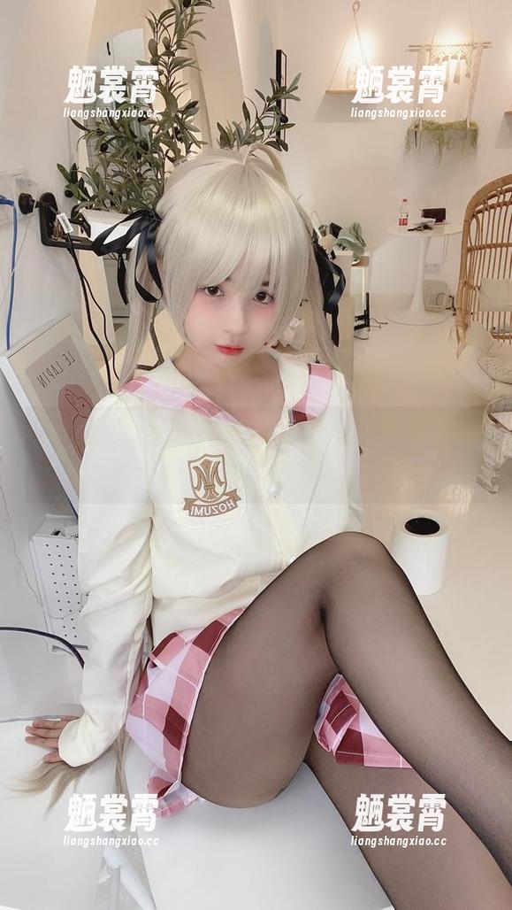 高清里游走的失眠小宁，蕾丝女仆竟然有这种味道？