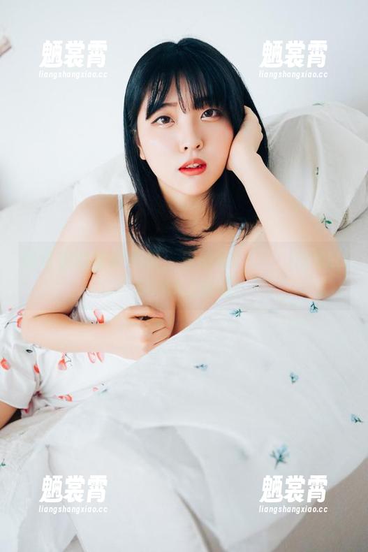 图包里的猫咪心事：宋哈娜(송하나)的BLUECAKE挑战
