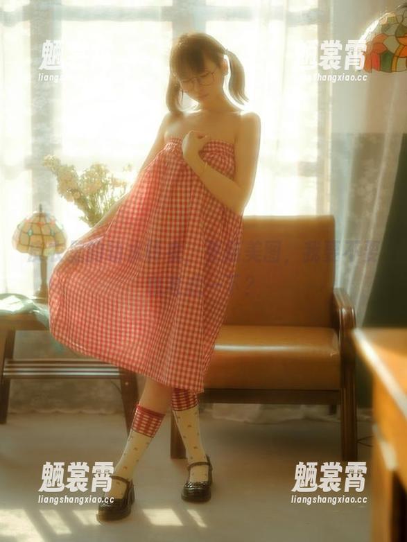 皮衣里的幼水铃衣，更新美图，我要不要也考虑一下？