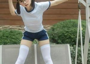 免费图集，不知不觉就被幼水铃衣的少女气息吸引了