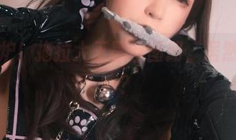 新鲜出炉！拖拉大王黑丝图册，居然有下限嘛？