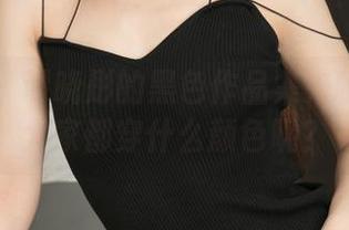 推女神 – 谭晓彤的黑色作品集来啦！今天大家都穿什么颜色呢？