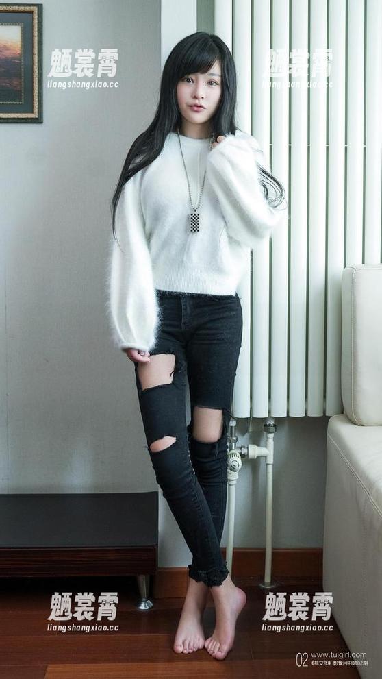 推女郎 - 吻熙的水手服写真，无圣光调皮得刚刚好