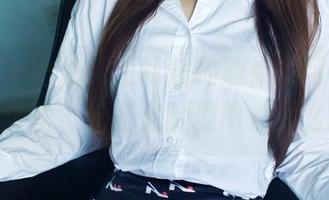 推女郎 – 小心，王馨瑶的瑜伽很可能会引发你的评论，无圣光的原图都那么抓人。