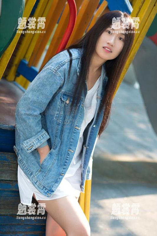 推女郎 - 感谢赵惟依，双人美图，能免费获取吗？