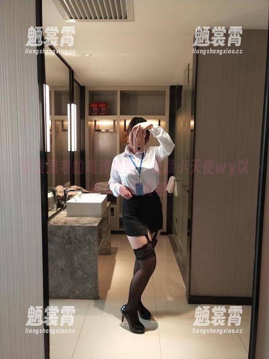 引发思考的高清美图，无颜小天使wy以修女身份亮相？