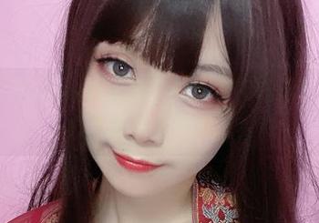 在末夜787的浴室里面，照片也在洗澡！资源想必洗得相当干净吧？