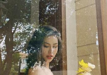 微密圈 – 原图曝光！你能猜出李嘉欣97是如何把兔女郎和亮钻结合的？更新带你入门闪闪惹人爱！