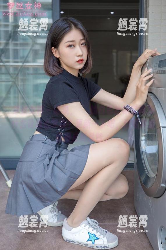梦丝女神 - 话说，玥玥的白色丝袜空间为什么让我心梦游？更新一下吧，这写真集值得反复品味。