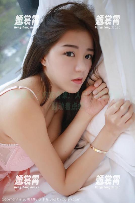 模范学院 - 内衣合集：人间荒糖的幕后，骚动着点缀