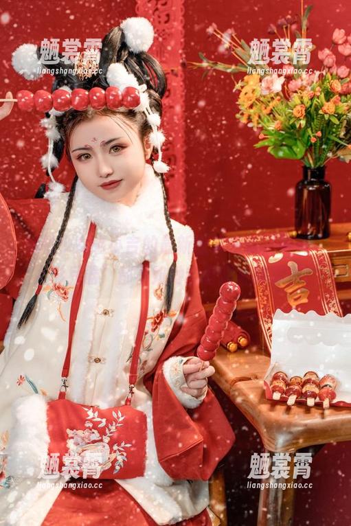 爆机少女喵小吉 爆机少女喵小吉的最新图集更新,讲真“人形兵器”都不如她的表情来得震撼!