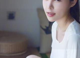 爱蜜社 – 翻开张思允Nice的全套图片，脑海里就默默响起‘谁敢不服女王’这句台词