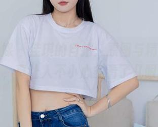 物恋传媒 – 佳琪的自拍：原图与精选，哇，真让人不小心多看了几眼