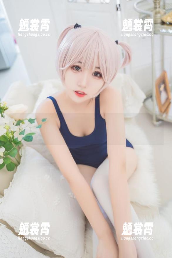 猫君君MaoJun在清晨：原图与图集里的透明魔法